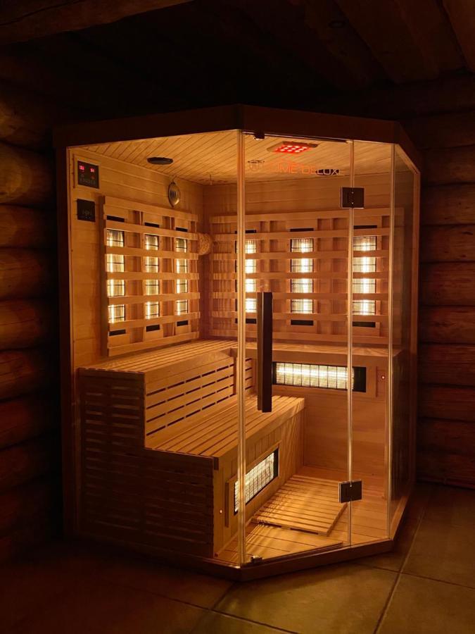 Woods Lodge Plitvice Lakes ドレツニック・グラード エクステリア 写真