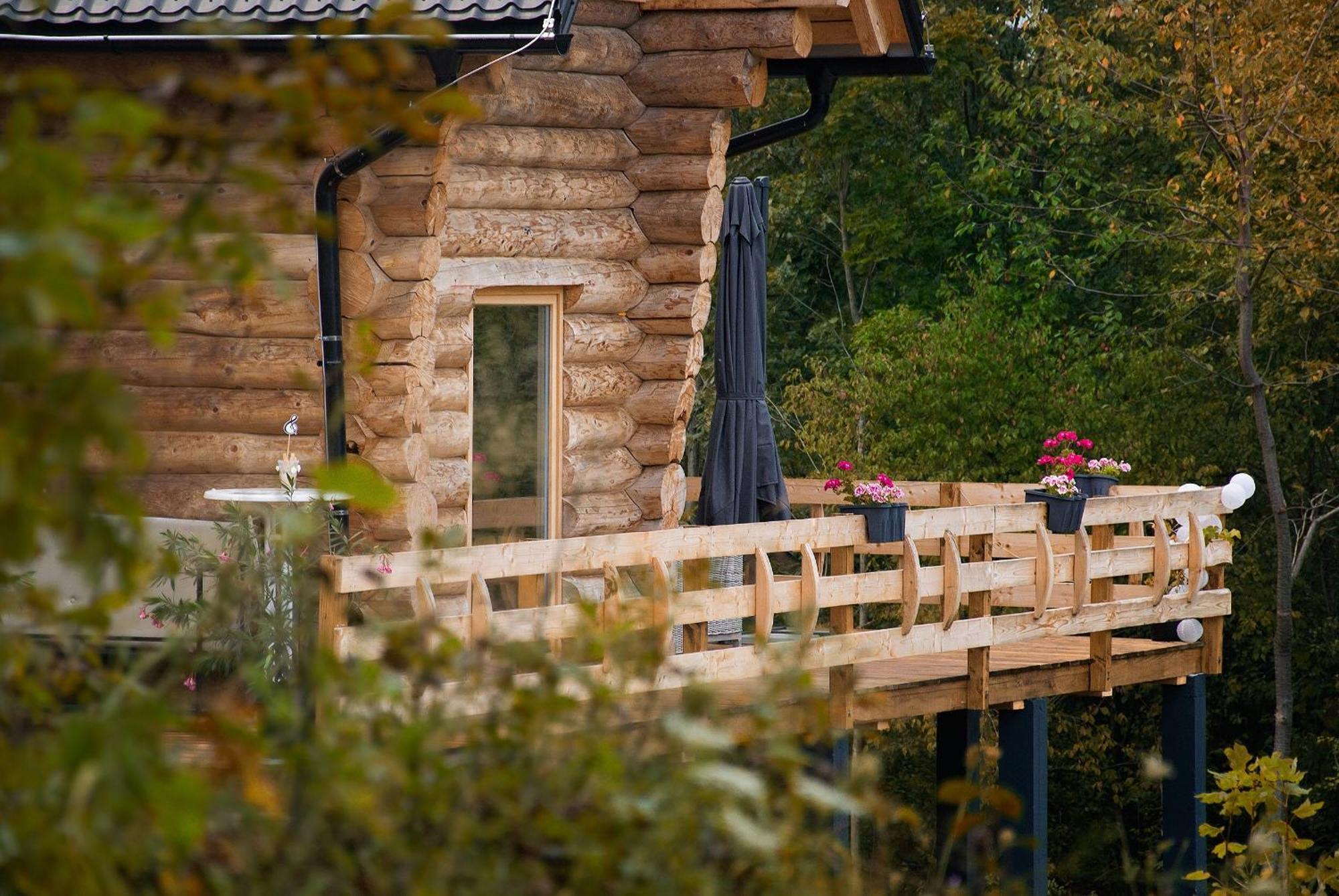 Woods Lodge Plitvice Lakes ドレツニック・グラード エクステリア 写真