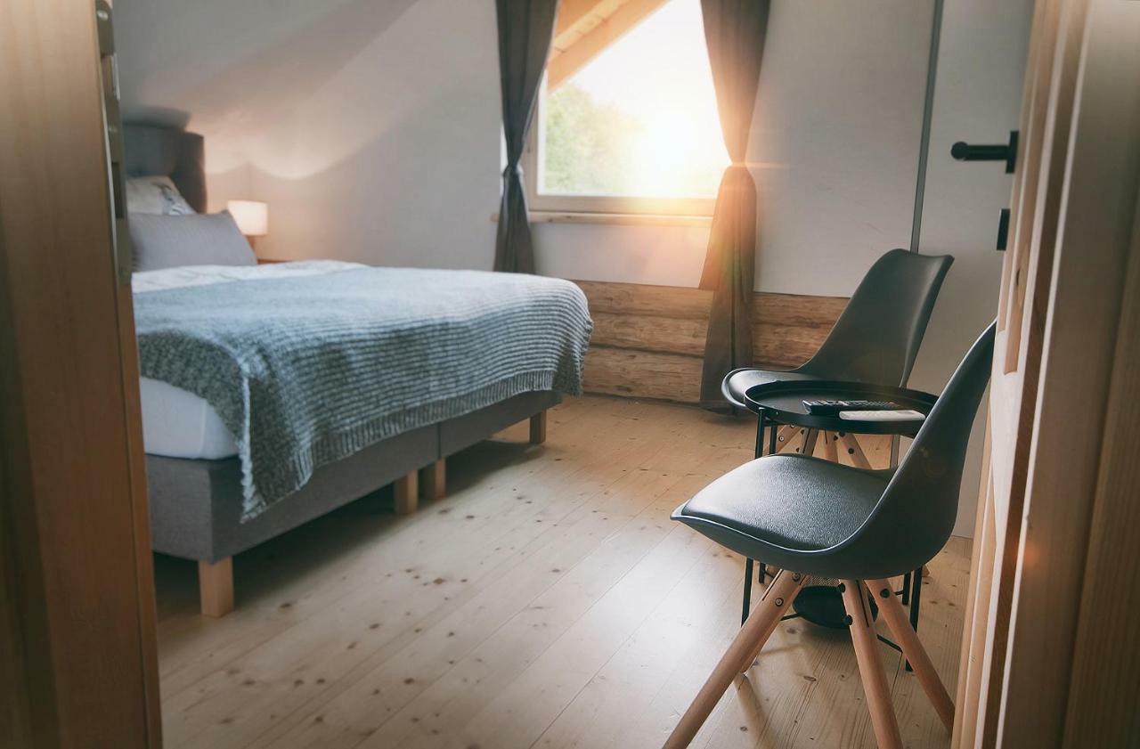Woods Lodge Plitvice Lakes ドレツニック・グラード エクステリア 写真