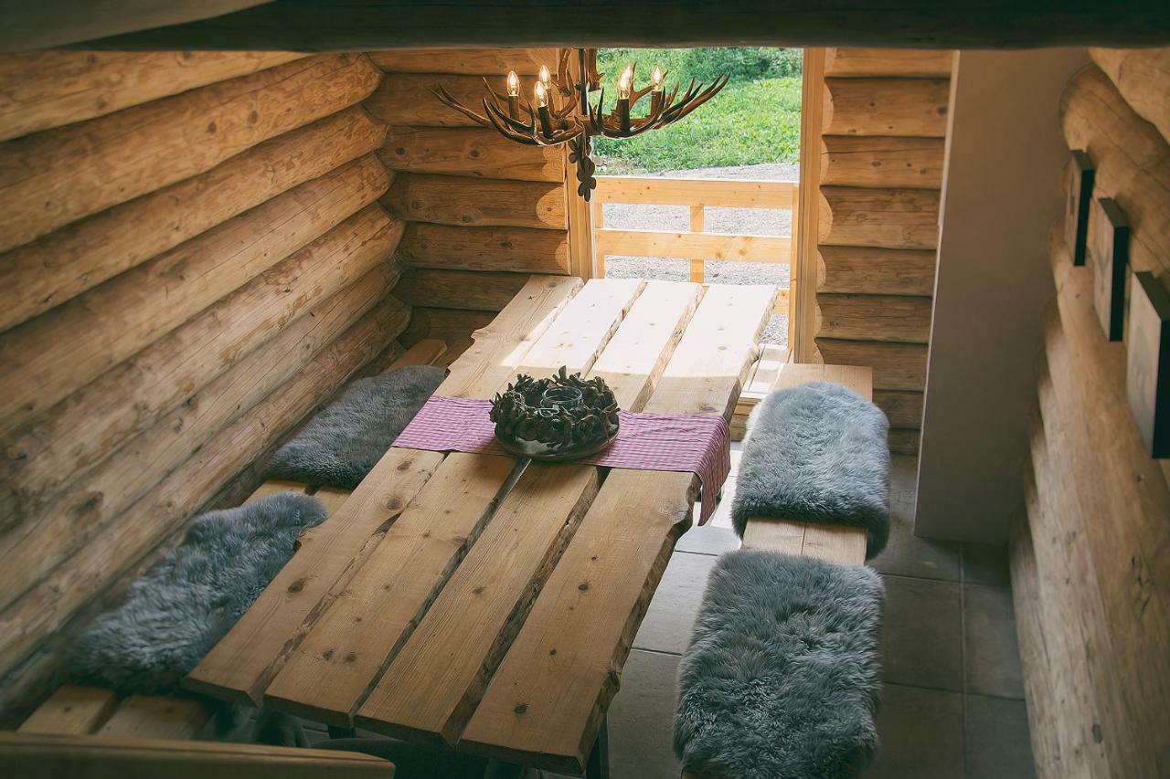 Woods Lodge Plitvice Lakes ドレツニック・グラード エクステリア 写真