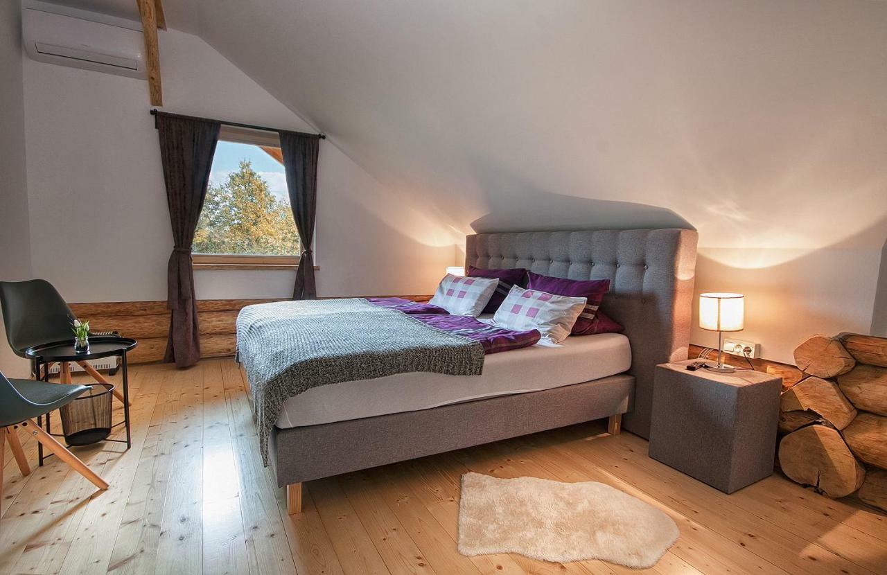 Woods Lodge Plitvice Lakes ドレツニック・グラード エクステリア 写真