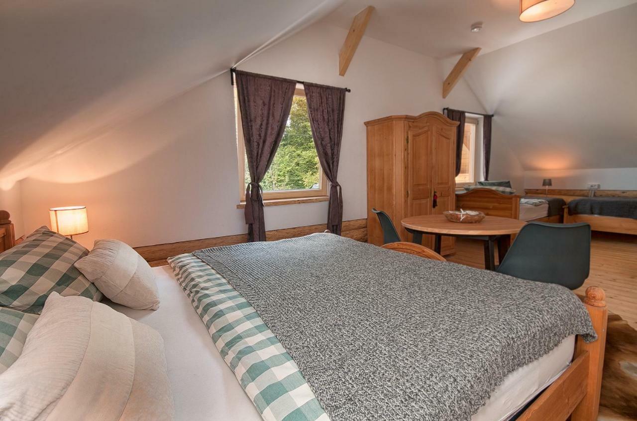 Woods Lodge Plitvice Lakes ドレツニック・グラード エクステリア 写真